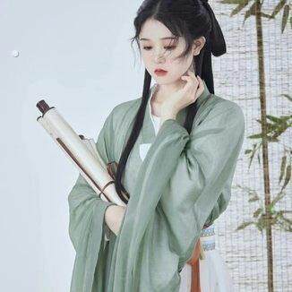 新款清冷古风汉服拍照道具竹编灯笼影楼古装风写真摄影空白卷轴