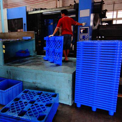 塑料托盘塑料托盘厂家叉车托盘出货黑色1210 Pad仓库货物防潮板仓