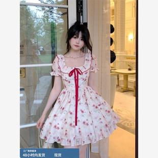 2025新款 短裙 大码 微胖mm甜美碎花少女感印花设计感方领连衣裙夏季