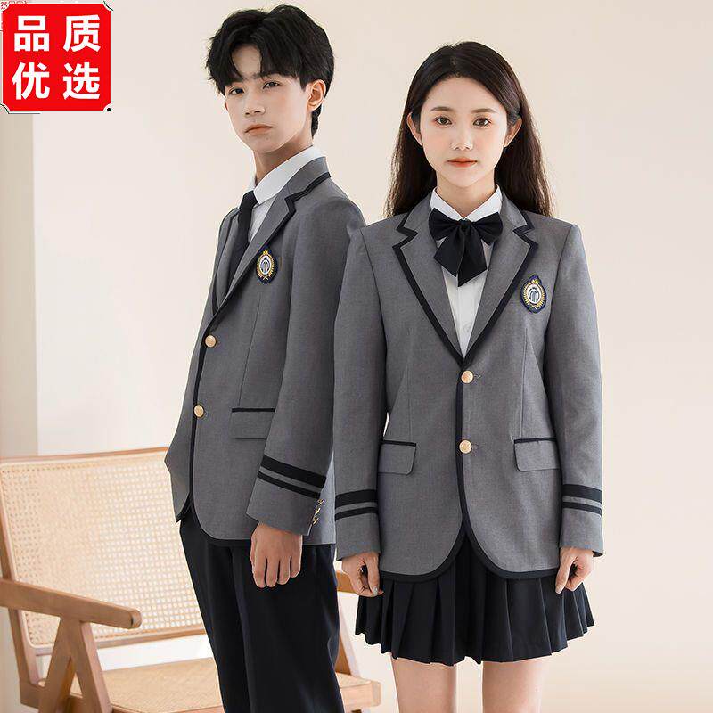 幼儿园园服西装三件套英