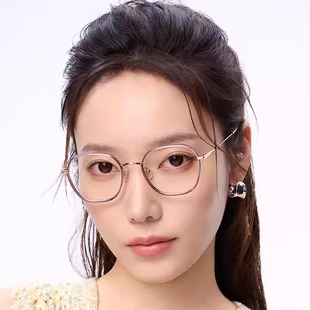 QINA亓那2025年新品 防蓝光近视眼镜β钛架轻盈舒适镜框潮QA6005