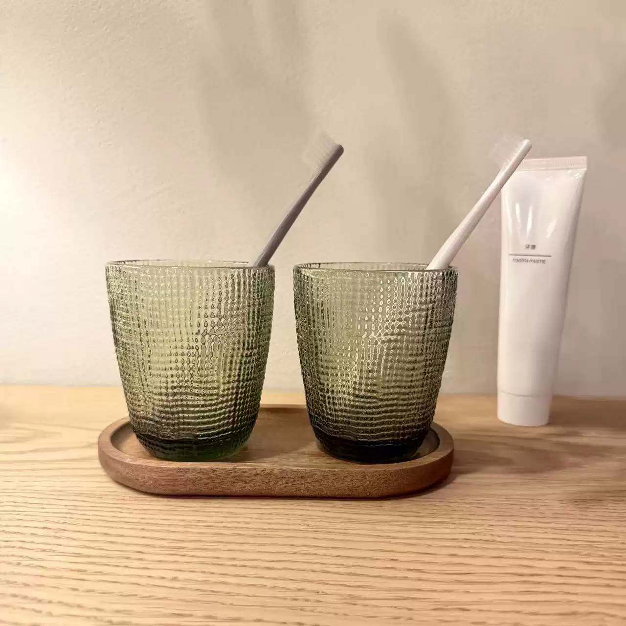浮雕玻璃漱口杯家用牙刷杯酒店刷