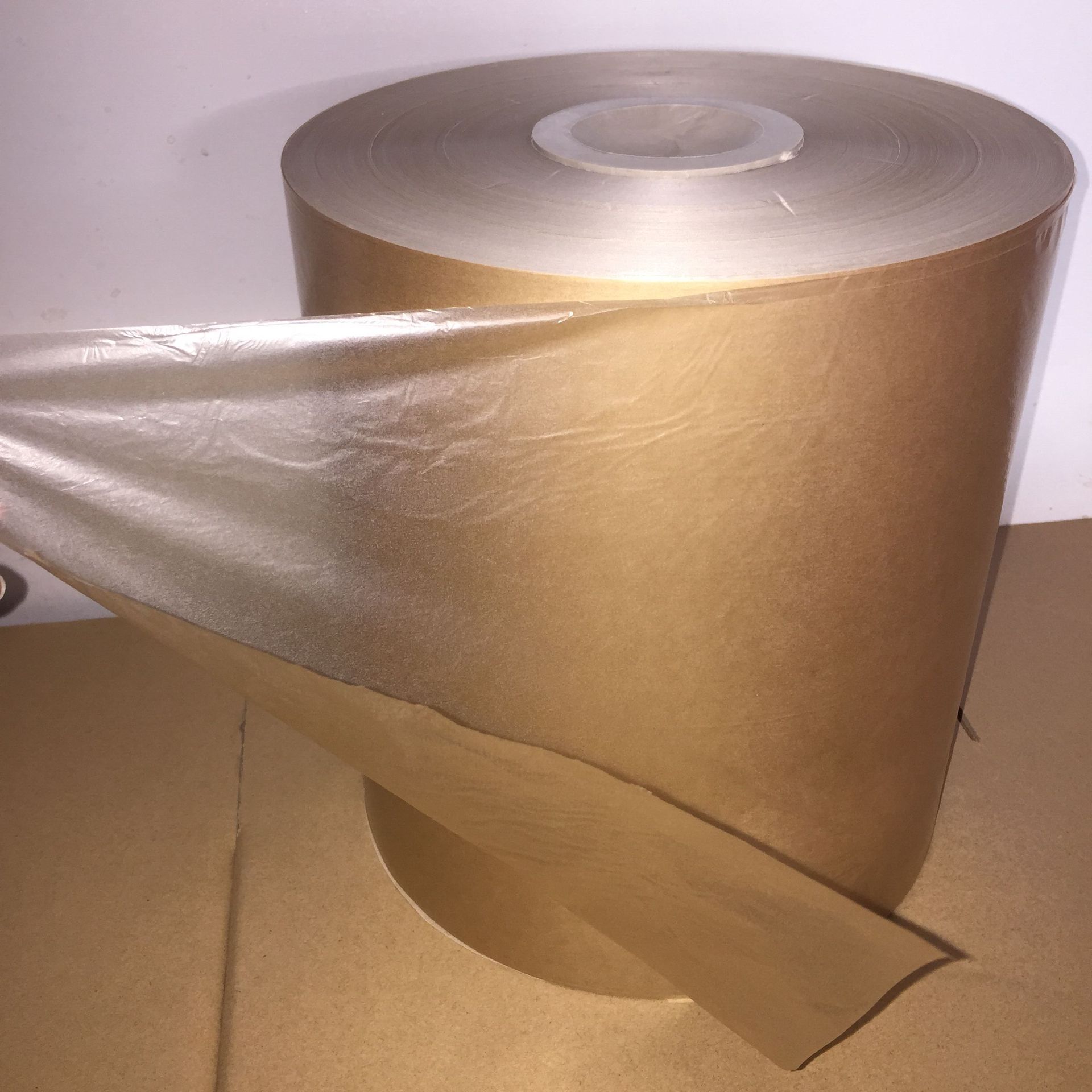 280mm*16kg电容纸电解电容器纸光学镜片包装纸绝缘防尘隔离纸
