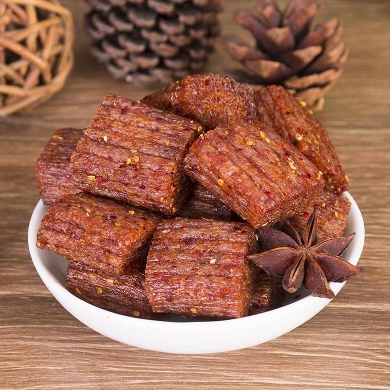 速发现货湖南君仔宇仔大刀肉辣条8090后儿时怀旧麻辣素食面 面筋