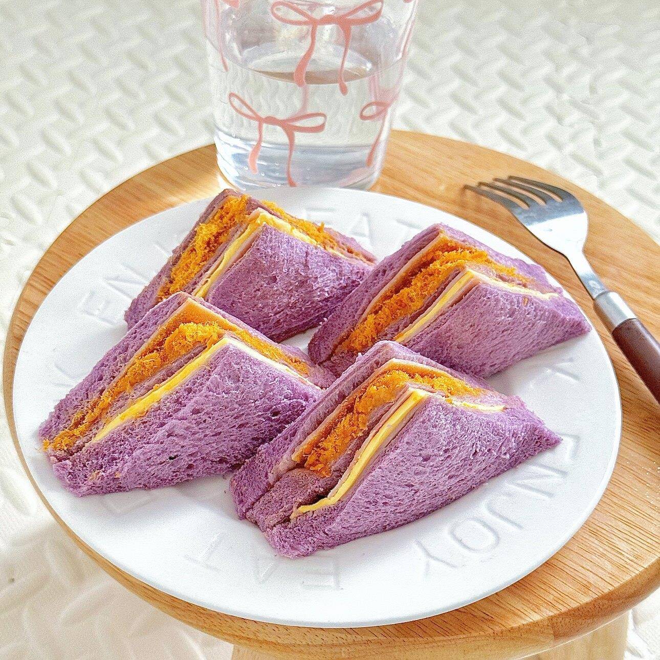 速发现货紫薯吐司面包饱腹代餐健康早餐食品零手工紫薯肉松芝士火