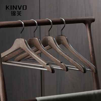 胡桃色衣柜衣帽间防滑衣帽间衣架