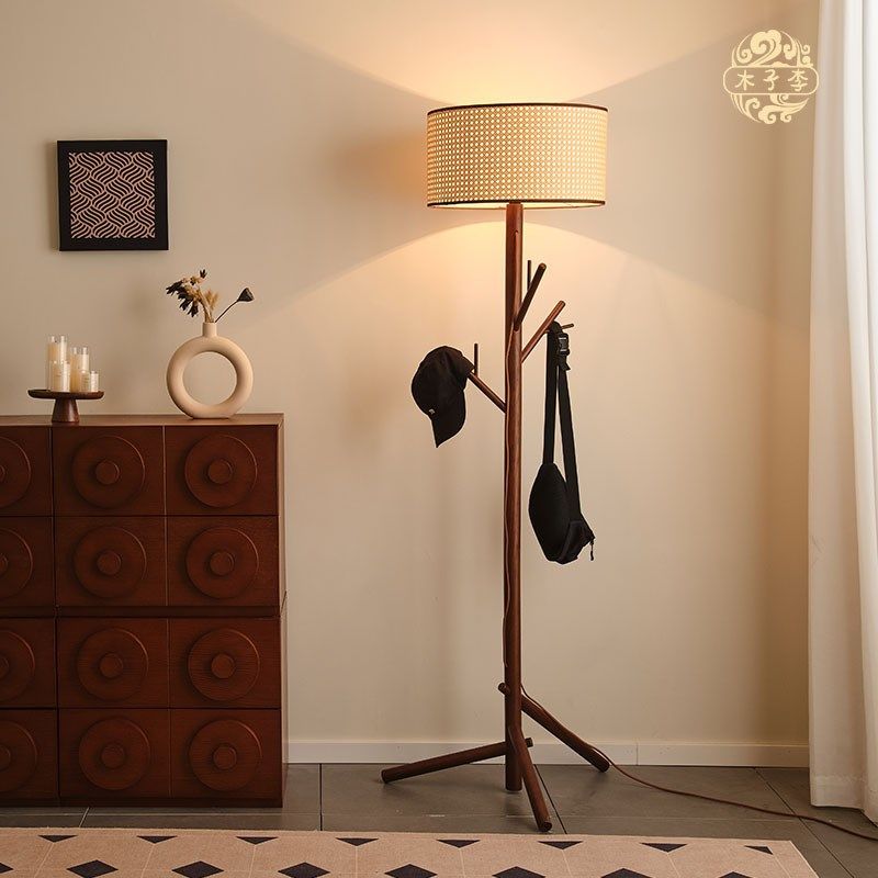 优选法式复古落地灯客厅卧室中古南洋风设计师书房实木衣帽架高级