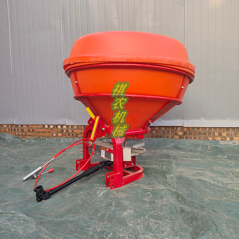 优选拖拉机撒化肥机农用施肥器后置输出轴施肥机大型多功能洒肥料