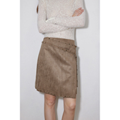 modo diverso 原创设计重工撞钉搭片式 环保麂皮短款 秋冬半身裙