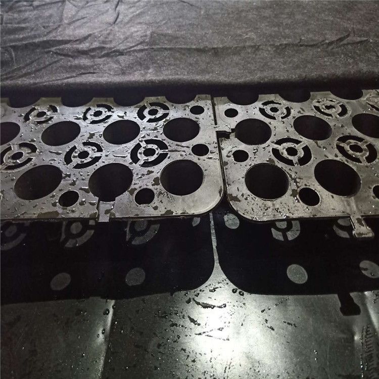广场绿化蓄排水板滤水板花坛阻根挡土土工布屋顶阳台种植蔬菜排水