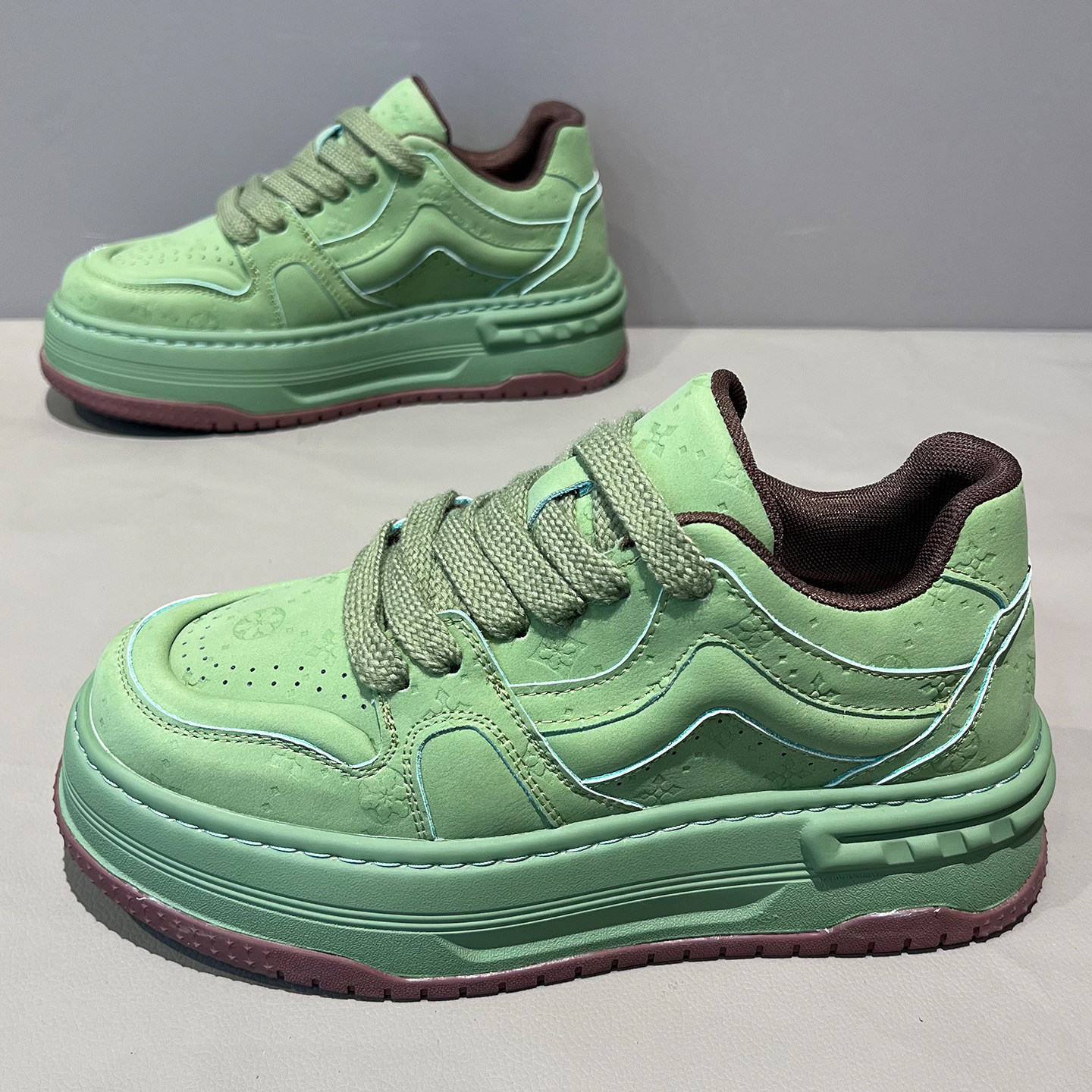 欧洲站男款2026秋季新款印花纯色休闲鞋厚底增高舒适潮流百搭板鞋