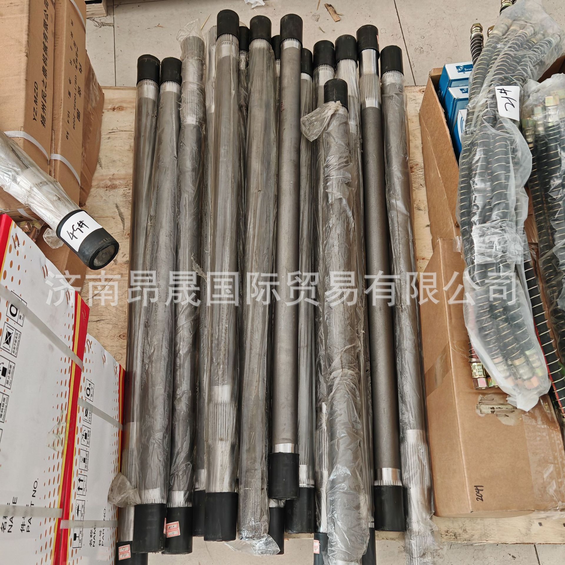 重汽HOWO T7H 汕德卡C7H 配件出口 中桥半轴(左) AZ712734001016