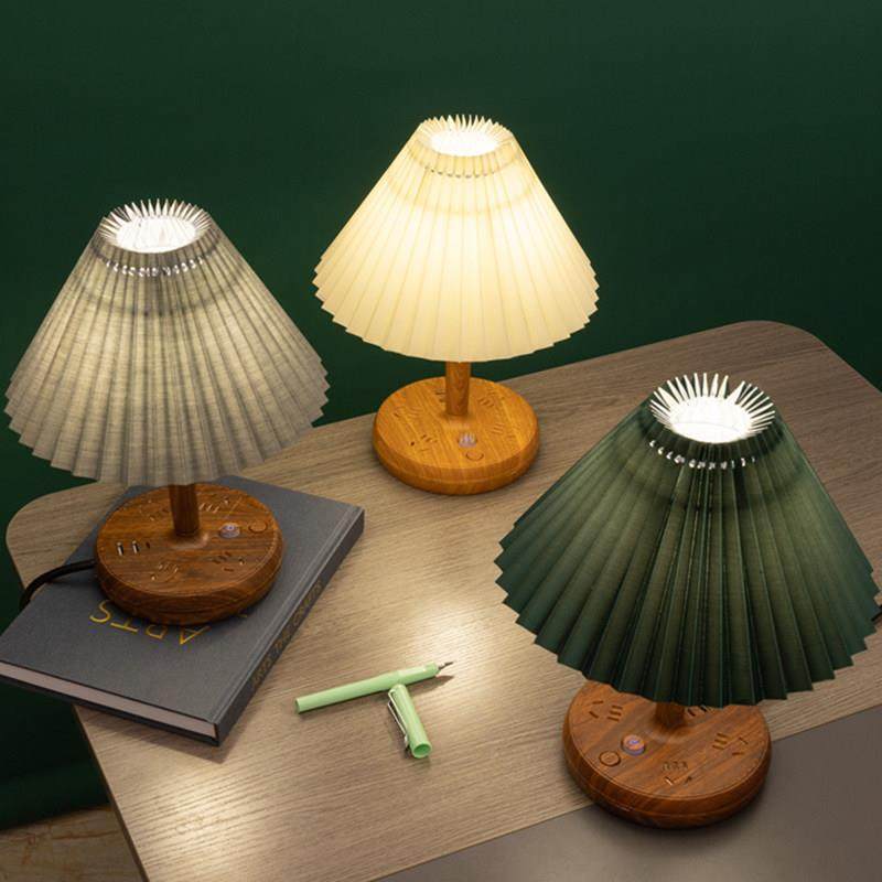 台灯卧室床头灯可调节亮度护眼轻奢高级感插座一体多功能usb插电