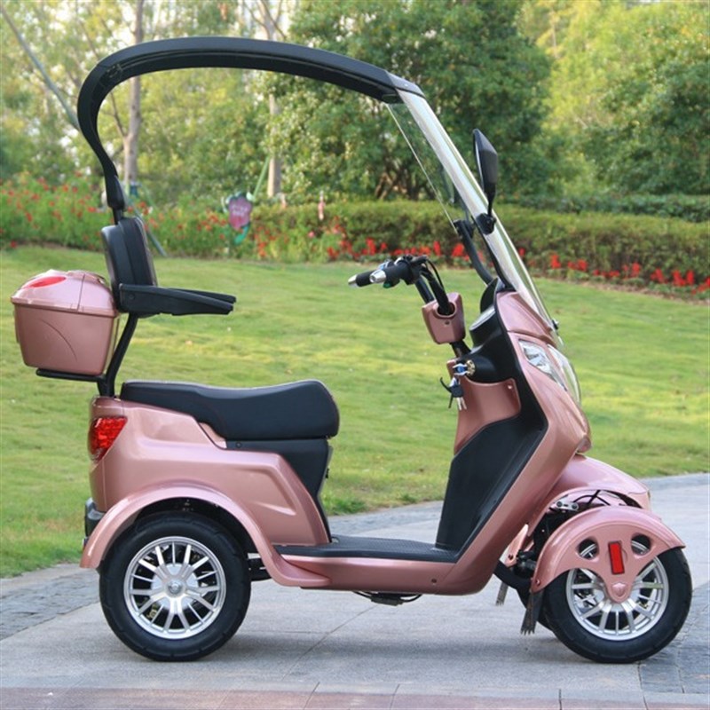 新款半封闭老年人电动三轮车顶棚代步车双人座四轮家用助力残疾车