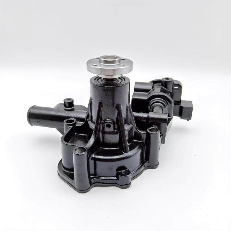 挖掘机小松PC30 20 35 40 45 50 55-2洋马4D84发动机水泵
