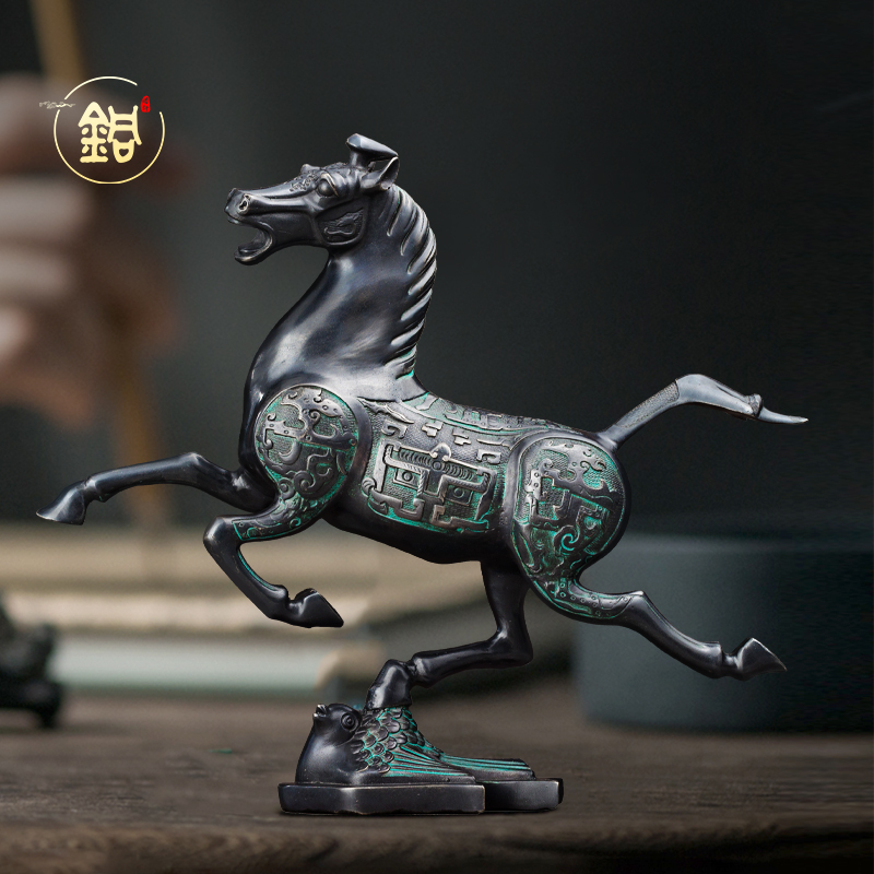 优选铜马摆件马踏飞燕开业礼品摆件铜奔马礼品办公装饰摆件工艺品
