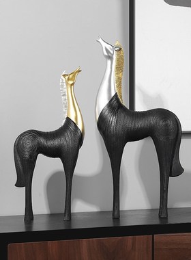 优选现代办公室摆设创意抽象动物马摆件客厅家居酒柜装饰品