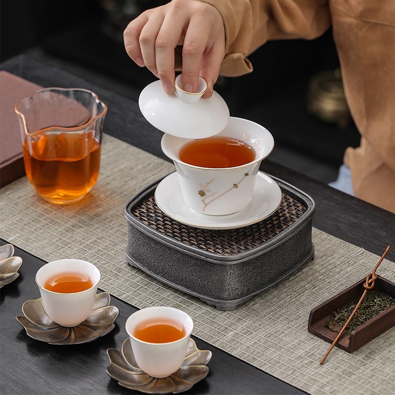 白瓷悬停羊脂玉盖碗茶三才盖碗家用单个陶瓷锔钉茶碗功夫茶具带盖