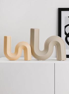 法式轻奢艺术陶瓷花瓶摆件客厅插花高档小众设计感样板间软装饰品