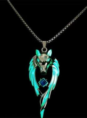 夜光狼王三件套火焰龙翼龙复古嘻哈个性街头儿童发光吊坠项链男