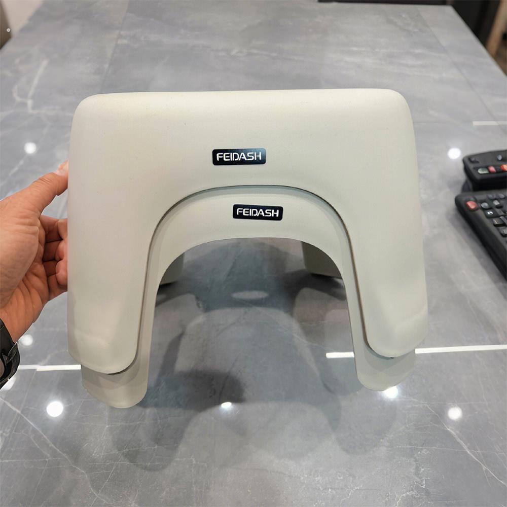 加厚塑料凳小凳子家用矮凳入门换鞋凳卫生间垫脚凳大号儿童浴室凳