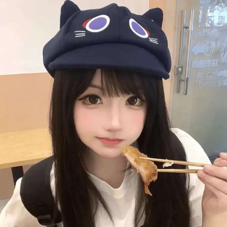 流浪者童话贝雷帽女猫立耳卡通图片