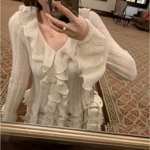 秋上新韩版设计木耳边收腰显瘦针织衫法式荷叶边毛衣毛衣