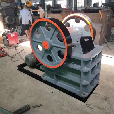 出口PEX250750细颚式破碎机 细鄂破 250750细牙破 时产量13-35T