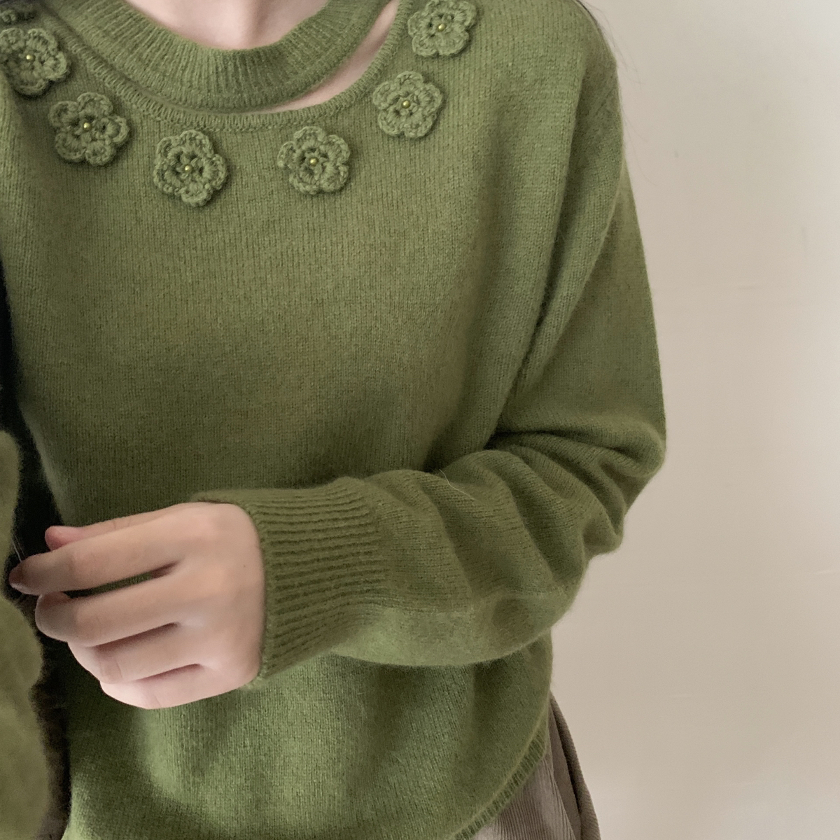 MUUTIS牧缇-熊绒针织衫(含73.6绵羊毛)(9.7其他特种动物毛)LSH63