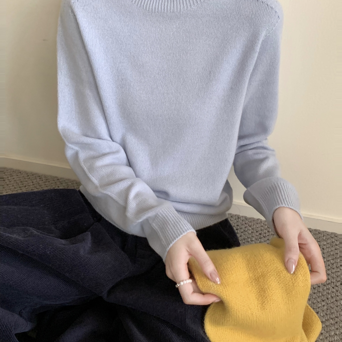 MUUTIS牧缇-韩系光版半高领针织拾羊绒打底衫(含88.6绵羊毛)BY0