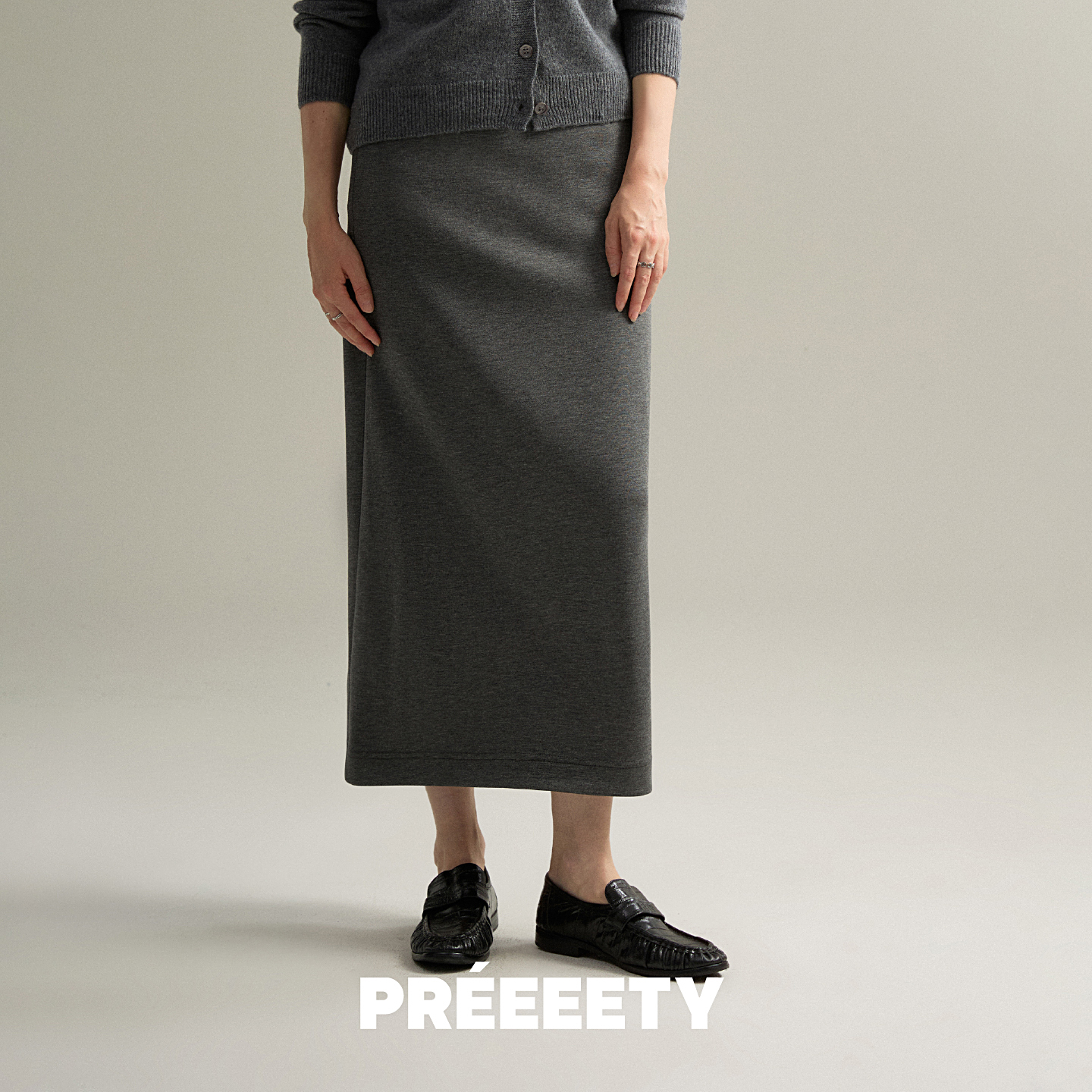 PREEEETY2025新款半身裙女中长款高腰显瘦百搭裙百搭显瘦纯色