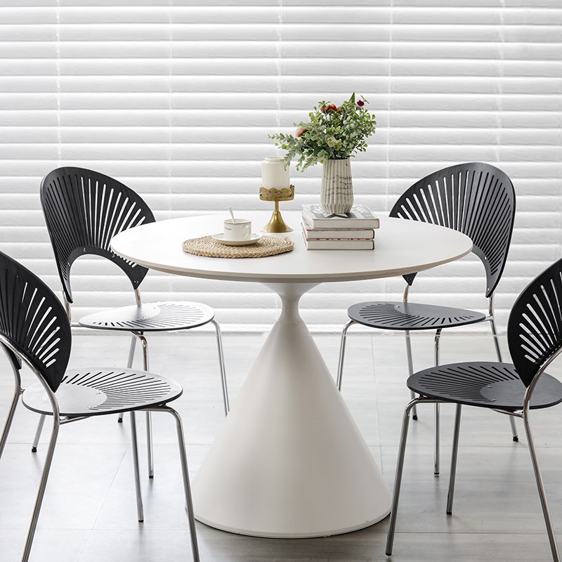 优选新款奶油风岩板餐桌家用小户型圆形茶几桌民宿小白桌接待桌阳