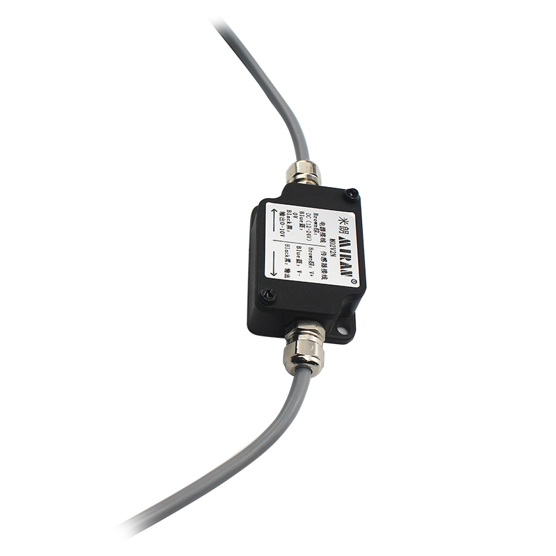 优选外置电流电压0-5V0-10V4-20MA 注塑机位移传感器变送模块/器