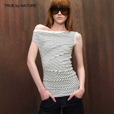 一衣两穿可一字肩可斜肩短袖T恤