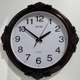 省电跳秒有声音家用挂墙时钟简约时尚 挂钟经典 数秒大字圆形石英钟