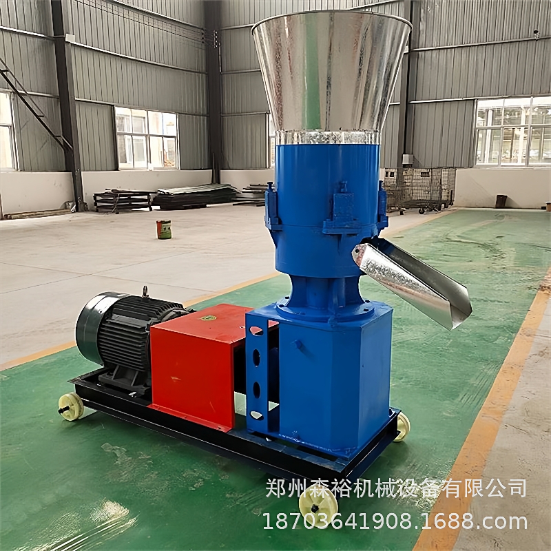 三项电饲料颗粒机家用牛羊鸡鸭饲料机220v麸皮玉米饲料制粒机