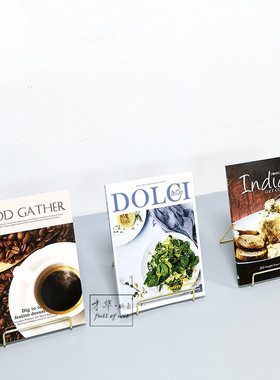英文美食杂志仿真书样板间厨房餐厅层架食谱装饰简约摆.件拍摄道