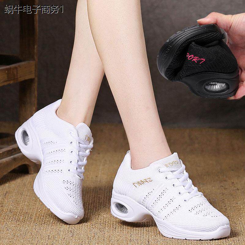 杨丽萍广场舞鞋女鞋不累脚跳舞鞋新款白色网面运动软底夏舞蹈鞋女