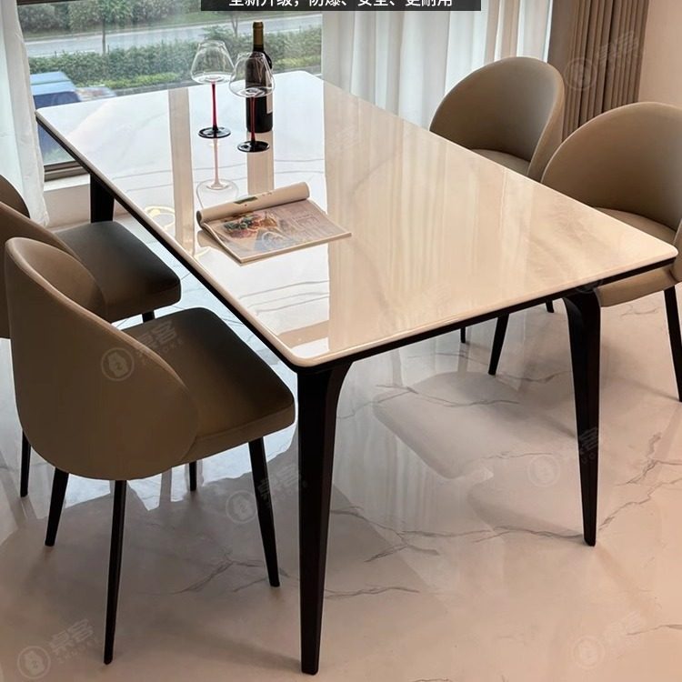 轻奢微晶石餐桌椅高端组合现代简约奢石天然大理石超晶石饭桌聚餐