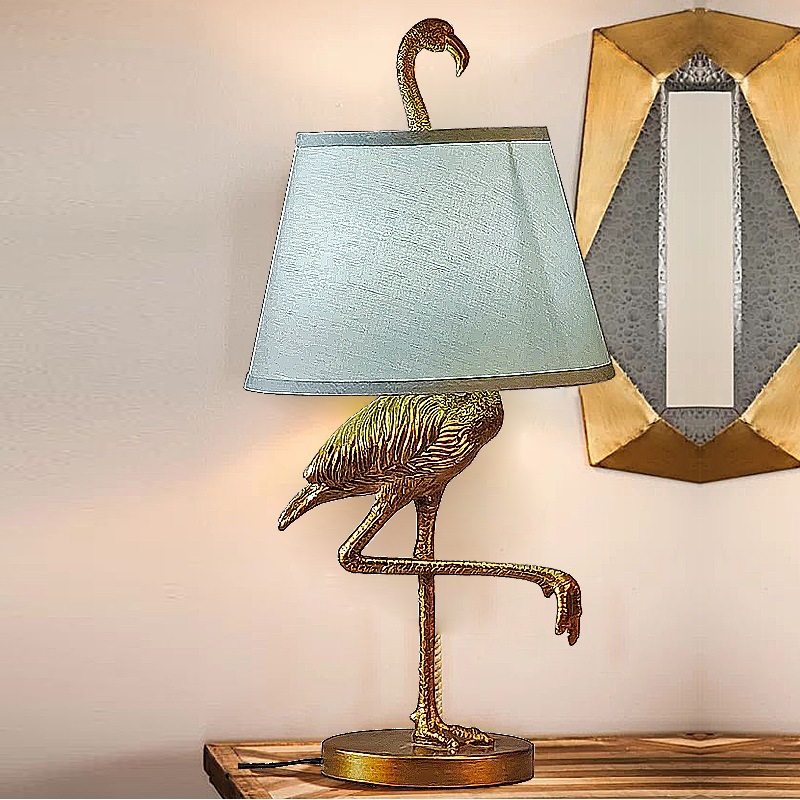 火烈鸟设计师动物台灯北欧装饰床头灯卧室大客厅复古美式别墅主卧