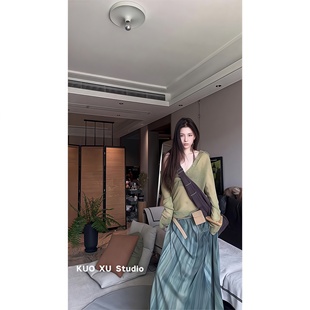 夏季 内搭吊带休闲绿色针织上衣扎染印花半身裙 清冷松弛感穿搭套装