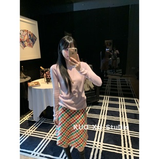 女 内搭彩色格子半身裙套装 秋冬穿搭韩系圆领针织衫 套头上衣打底衫