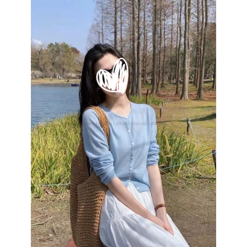 早春穿搭一整套女装2025韩系气质蓝色长袖针织开衫高腰蛋糕半身裙