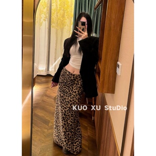 独特漂亮冬装一整套圆领内搭背心复古豹纹裙半身裙西装外套西服女