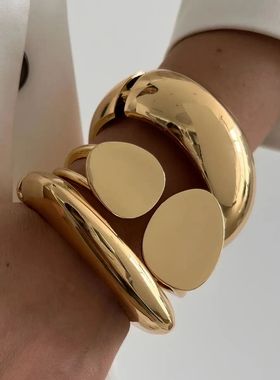 Ingemark Exaggerated Punk Smooth Heavy Metal Chunky Spring B