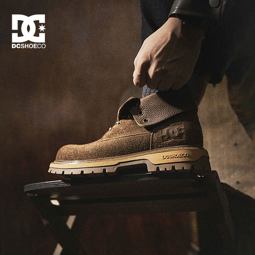 头层牛皮马丁靴翻盖设计