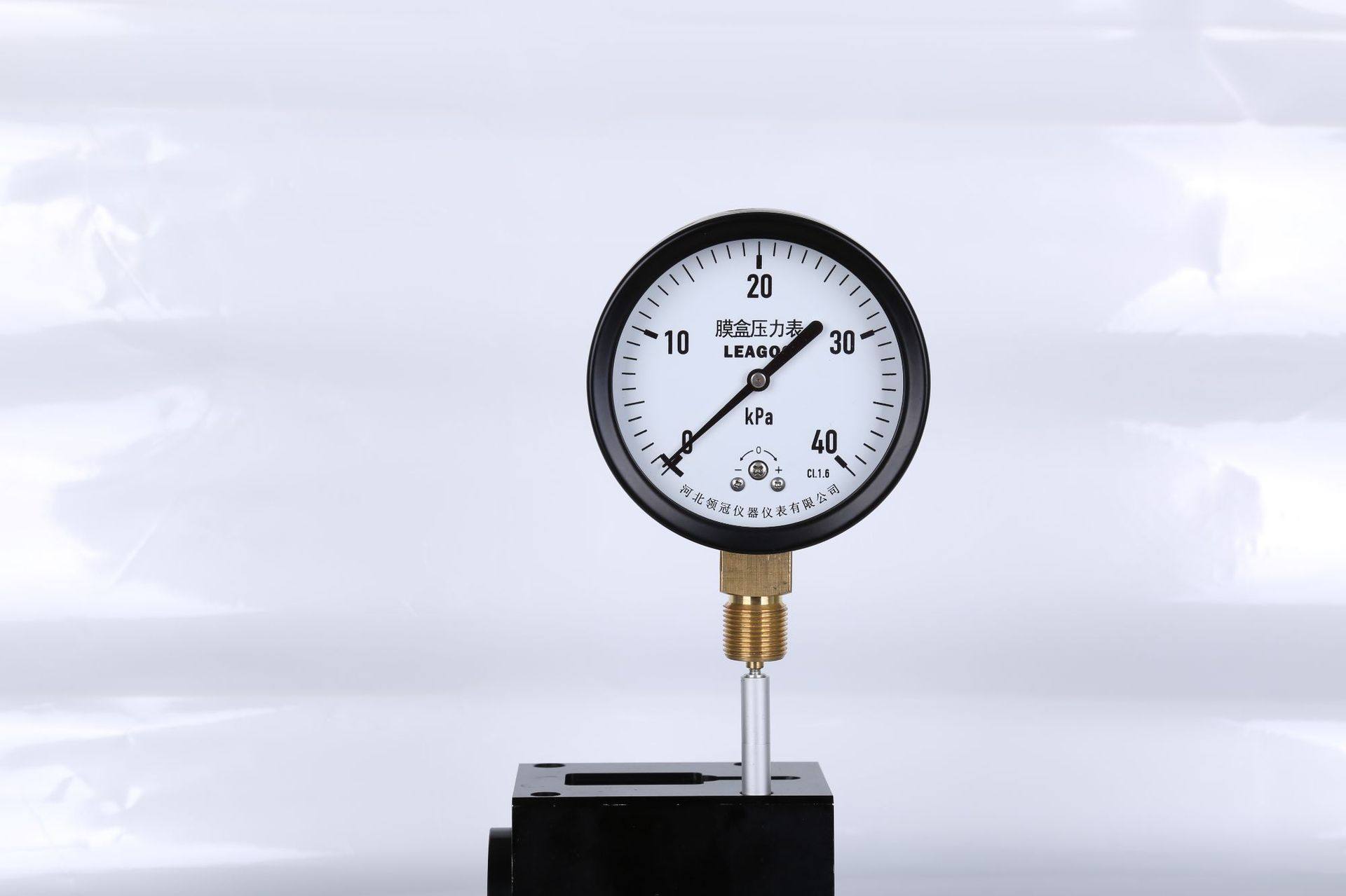 膜盒压力表不锈钢过压保护器仪表水压油压气压高压工业检测测试仪