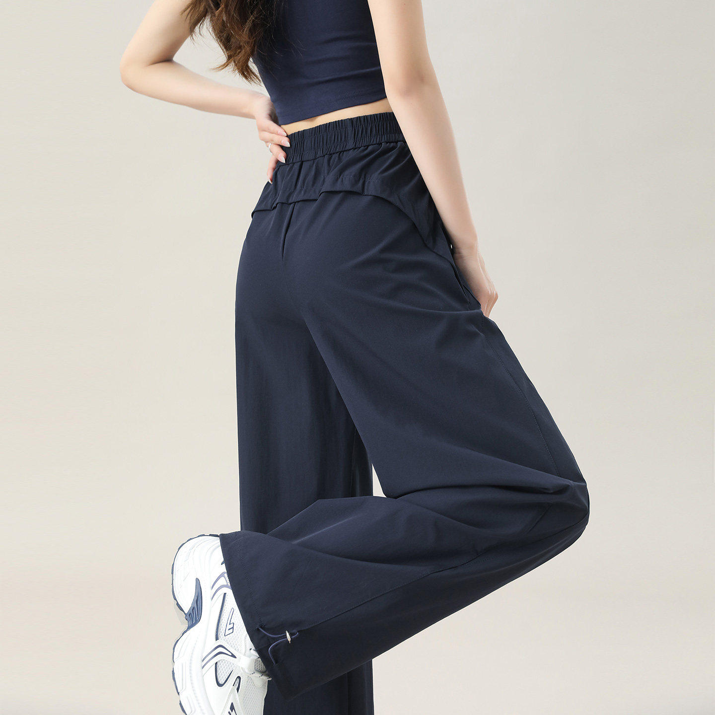 冰丝速干工装裤女夏季薄款2025高腰显瘦宽松垂感休闲运动阔腿裤子