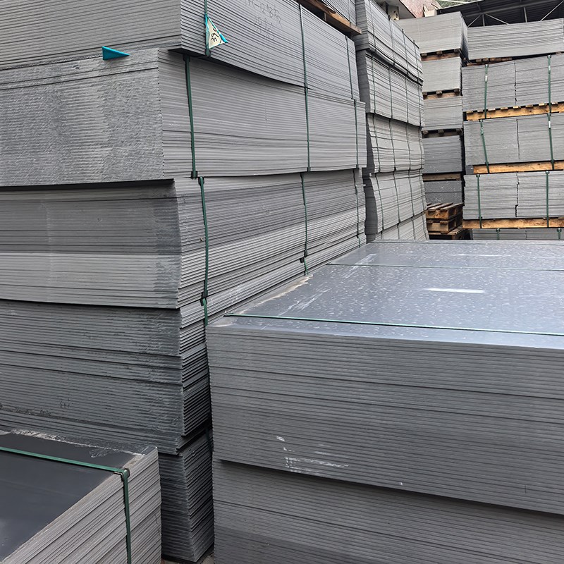 B级灰色PVC硬塑板聚氯乙烯工程塑料板绝缘耐酸碱绿化带挡土挡泥板