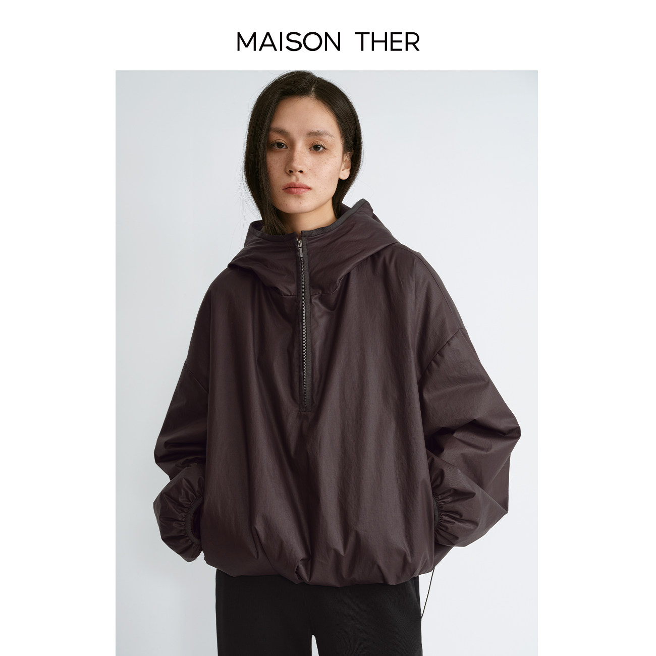MAISON THER2025女士春季新品抽绳拉链款连帽3M棉服防水防风帽衫